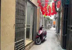 Bán nhà 3 tầng tặng đất không quy hoạch tại quận Hai Bà Trưng... Bán nhà riêng tại Tương Mai, Hà Nội 01