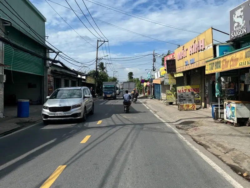🚨 2 NHÀ C4 – 7 PHÒNG NGỦ – ĐẬU 5 Ô TÔ – SÁT ĐỖ VĂN DẬY 🚨... Bán nhà riêng tại Hóc Môn, Hồ Chí Minh 01