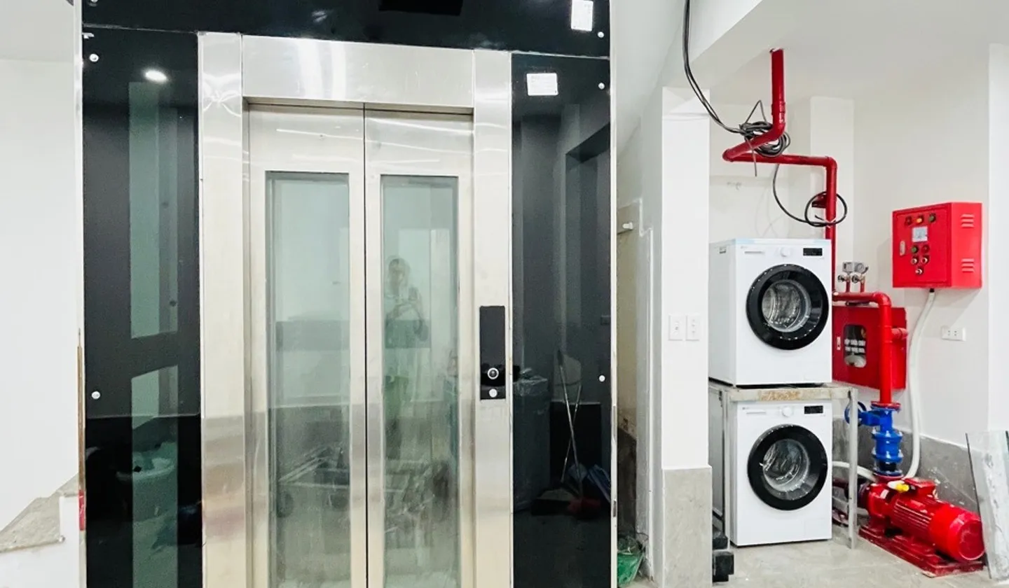 CCMN DÒNG TIỀN – THANG MÁY – LẠC LONG QUÂN – TÂY HỒ – NHÀ MỚI KÍNH COONG... Bán nhà riêng tại Tây Hồ, Hà Nội 01