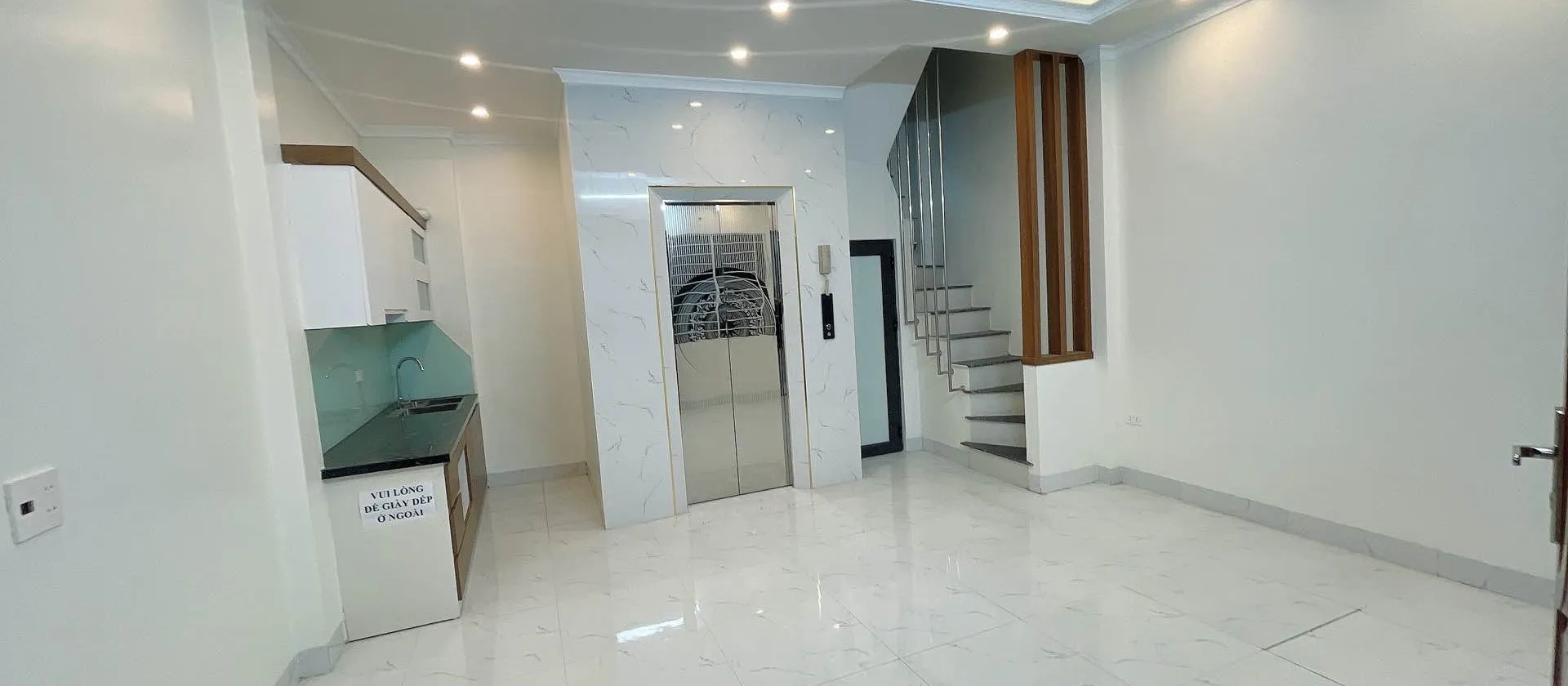 NHÀ LIÊN MẠC 5 TẦNG THANG MÁY ÊM ÁI... Bán nhà riêng tại Thượng Cát, Hà Nội 01