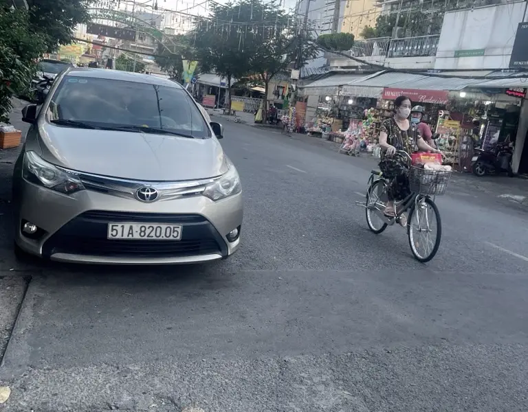Cơ hội hiếm có sở hữu nhà mặt phố lô góc hai mặt tiền tại Quận 10... Bán nhà mặt phố tại Diên Hồng, Hồ Chí Minh 01