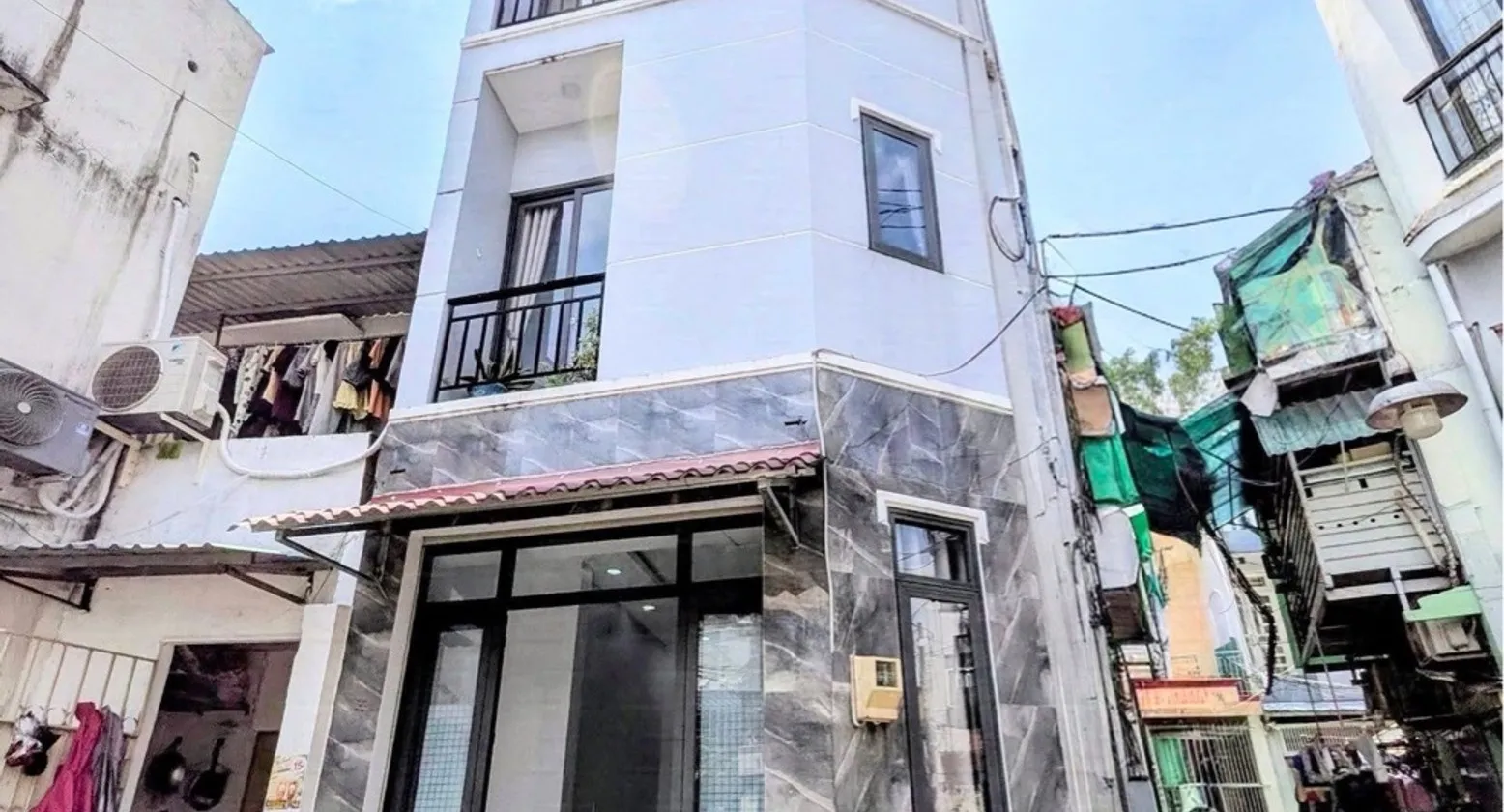 Nhà 4 tầng nhỏ xinh tại khu vực sầm uất Bình Thạnh, giá hợp lý... Bán nhà riêng tại Bình Thạnh, Hồ Chí Minh 01