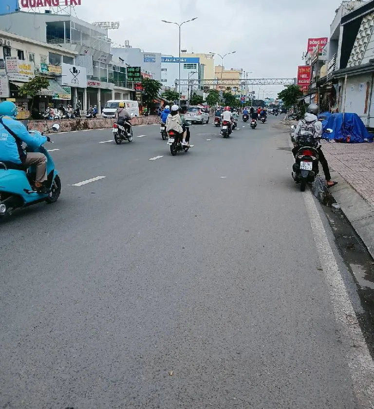 Nhà mặt phố Lê Trọng Tấn, Bình Tân, mặt tiền 6m, 3 tầng kiên cố, giá 11 tỷ... Bán nhà mặt phố tại Bình Hưng Hòa, Hồ Chí Minh 01