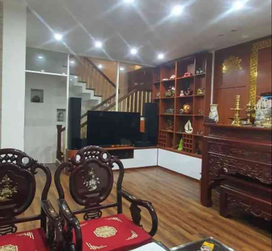 Bán nhà 5 tầng tại phường Bồ Đề, Gần hồ điều hòa diện tích 52m2 giá hợp lý 11 tỷ... Bán nhà riêng tại Bồ Đề, Hà Nội 01