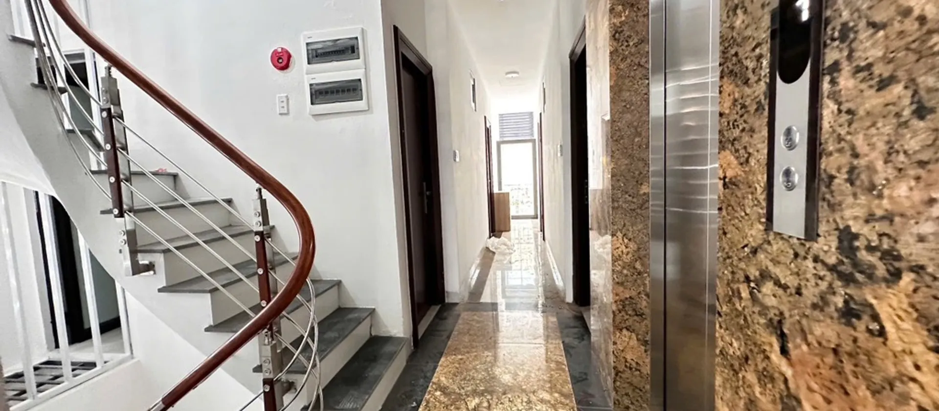 Căn hộ dịch vụ đẳng cấp 8 tầng, 42 phòng khép kín, 2 tỷ/năm tại Khương Đình... Bán nhà riêng tại Khương Đình, Hà Nội 01