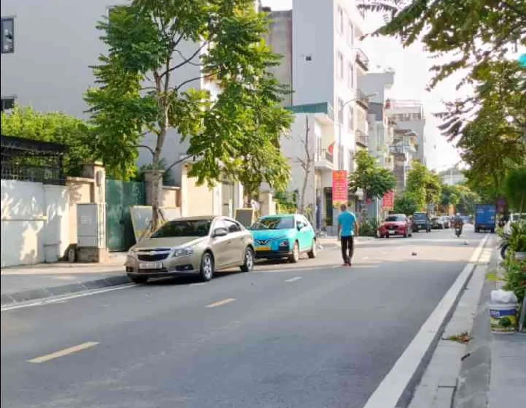 Bán đất phân lô tại trung tâm phường Phúc Lợi, gần khu đô thị cao cấp nhỉnh 5 tỷ 37 m... Bán đất tại Phúc Lợi, Hà Nội 01