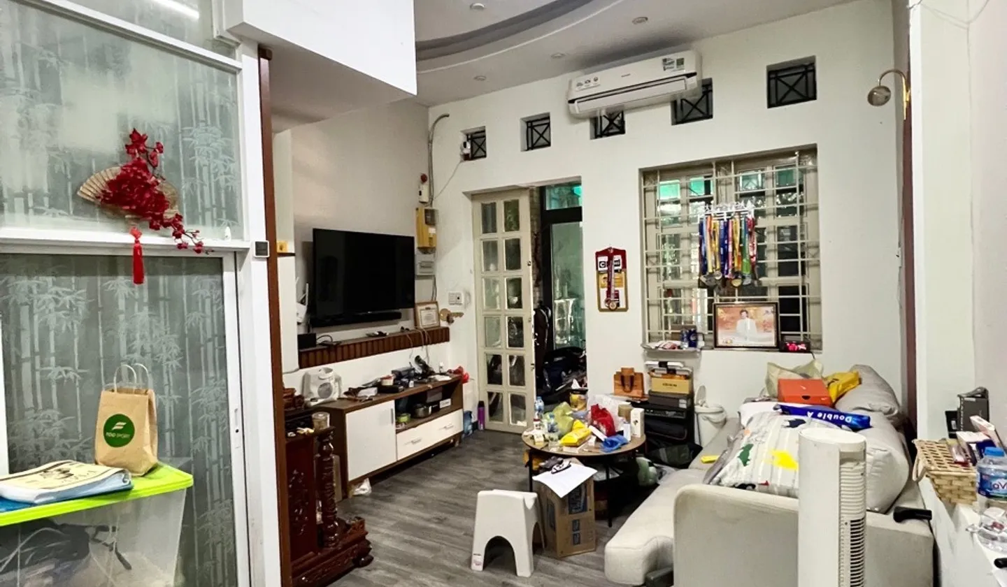 🏡 BỜ BAO TÂN THẮNG – HẺM 6M – SÁT AEON TÂN PHÚ | 7 TỶ

📐 4×16m – 64m² | Nhà 2 tầng, 2PN – 2WC, có... Bán nhà riêng tại Tân Sơn Nhì, Hồ Chí Minh 01