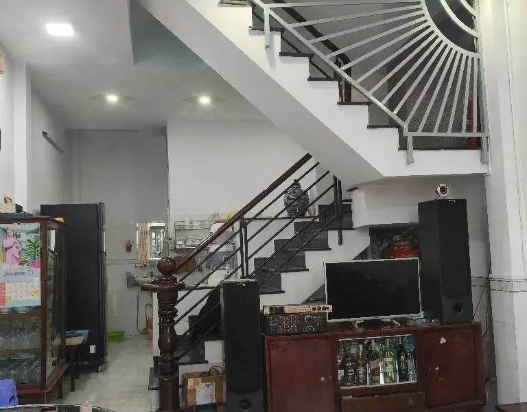 Bán nhà riêng 3 tầng 3PN phường An Phú Đông Quận 12... Bán nhà riêng tại An Phú Đông, Hồ Chí Minh 01