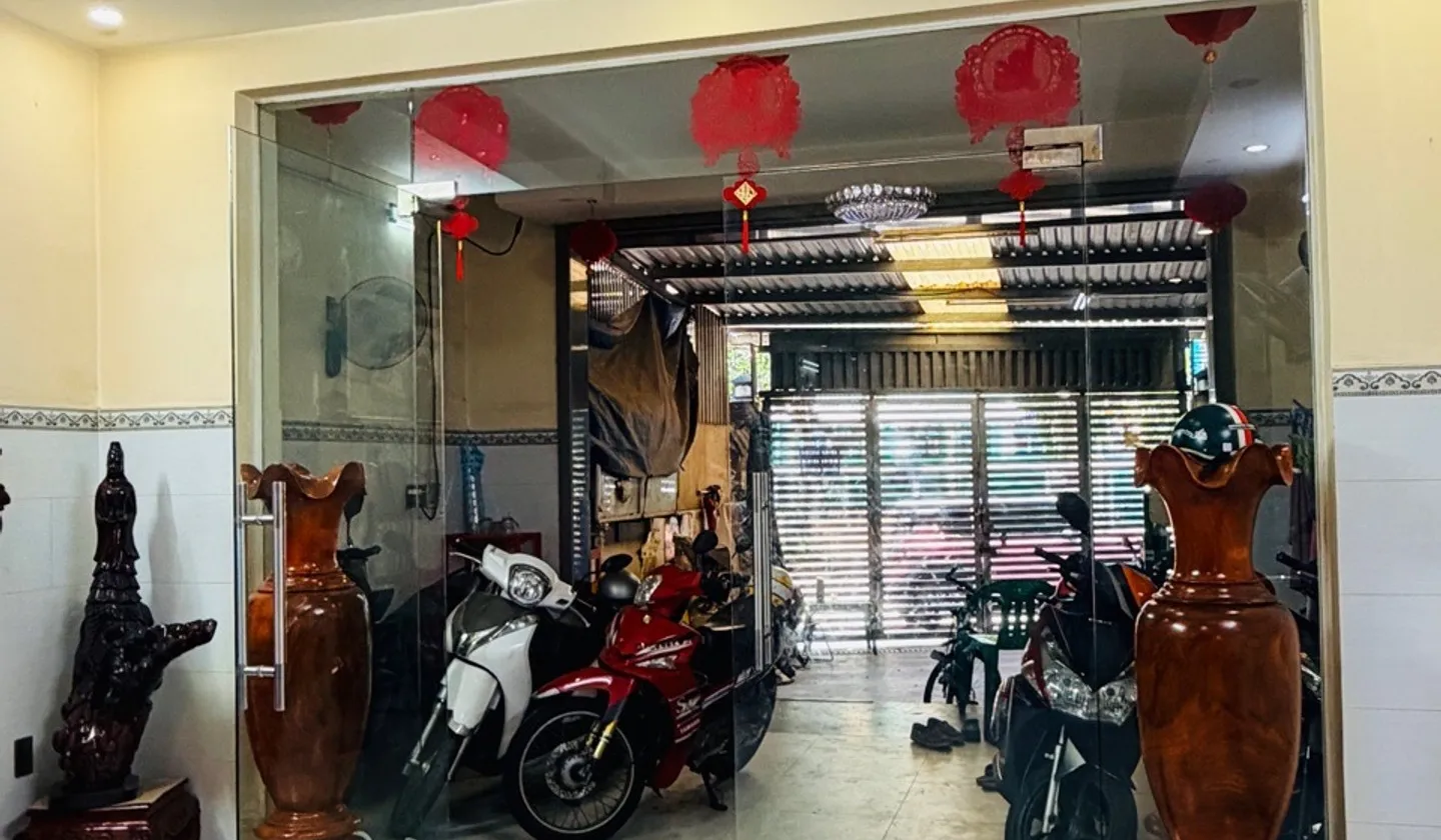 Nhà mặt tiền vip Bàu Cát kinh doanh cực đỉnh... Bán nhà mặt phố tại Bảy Hiền, Hồ Chí Minh 01