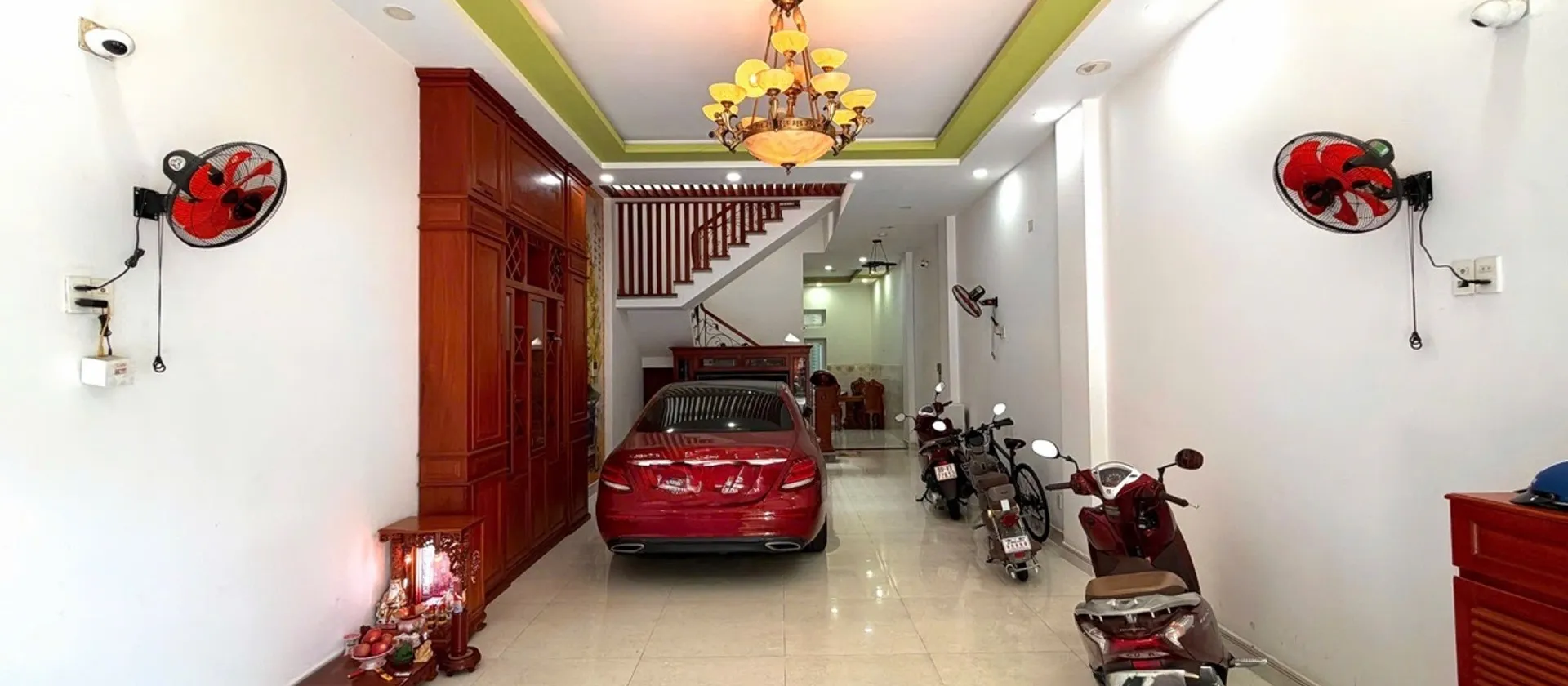 Nhà mặt tiền 4 tầng diện tích gần 100m2 tại Phường Hạnh Thông, TP.HCM... Bán nhà mặt phố tại Hạnh Thông, Hồ Chí Minh 01