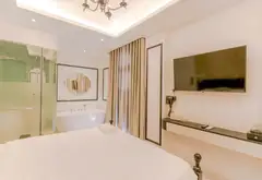 LÔ GÓC KHÁCH SẠN - CHDV VUA DÒNG TIỀN 120tr/th - 7 Tầng, Hầm, Thang máy 22PN- NGAY KÊNH THAM LƯƠNG... Bán nhà riêng tại An Nhơn, Hồ Chí Minh 06