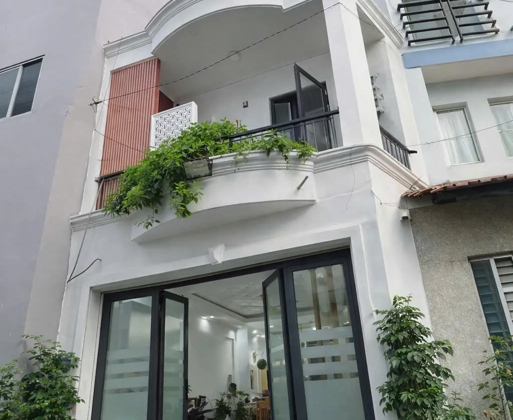 🔥🏠TÂN SƠN NHÌ – NHÀ 2 LẦU – Ô TÔ ĐỖ CỬA – 4.3x11M – CHỈ 5.X TỶ!... Bán nhà riêng tại Tân Sơn Nhì, Hồ Chí Minh 01