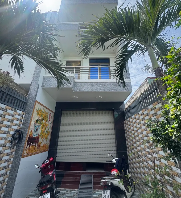Bán nhà 3 tầng khu Phạm Thế Hiển, Bình Đông, 106,6m², hẻm thông ô tô, 9,8 tỷ... Bán nhà riêng tại Bình Đông, Hồ Chí Minh 01