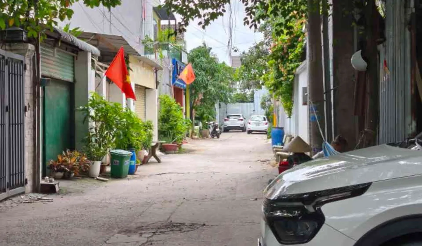 Nhà đẹp tặng kho, đường ô tô cứ vào, Dĩ An tiện nghi... Bán nhà riêng tại Linh Xuân, Hồ Chí Minh 01