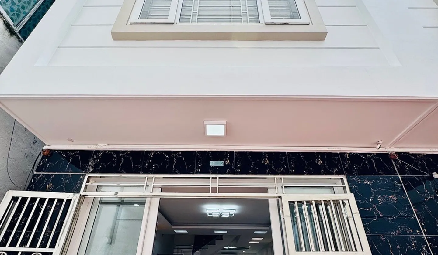🔥 NHÀ ĐẸP KHU CHỢ CỘT ĐÈN | 52M² × 3 TẦNG | MT 4M | 3PN – 3WC | FULL NỘI THẤT | GIÁ 3,35 Tỷ... Bán nhà riêng tại Lê Chân, Hải Phòng 01