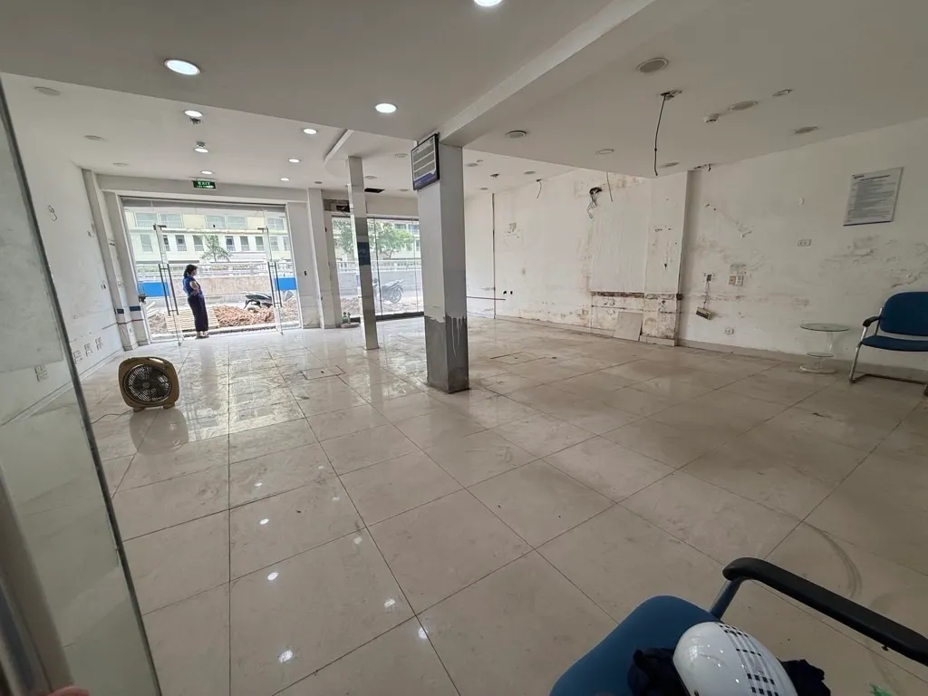 Bán nhà mặt phố Kim Đồng, 5 tầng, vị trí kinh doanh đắc địa... Bán nhà mặt phố tại Hoàng Mai, Hà Nội 01