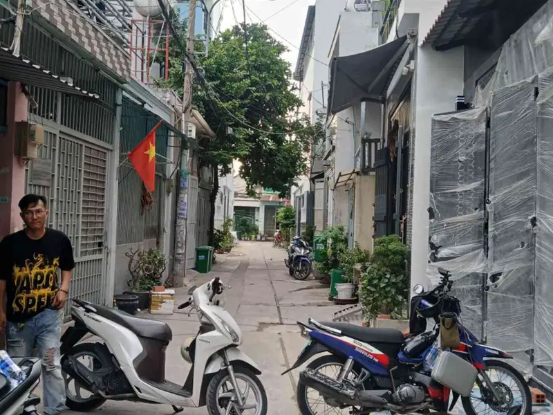 Bán nhà 5 tầng 47m2 tại Bình Trị Đông, TP.HCM, giá 7.2 tỷ... Bán nhà riêng tại Bình Trị Đông, Hồ Chí Minh 01