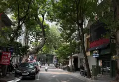 Bán nhà mặt phố Hàng Chuối, thuộc Hai Bà Trưng, giáp Hoàn Kiếm, 5 tầng, kinh doanh, 50m2... Bán nhà mặt phố tại Hai Bà Trưng, Hà Nội 01