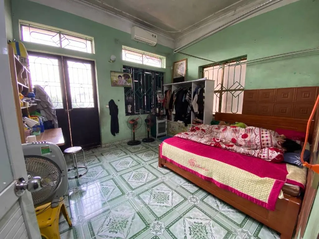 Nhà 4 tầng view hồ hiếm có mặt tiền rộng, giá giảm sâu còn 9,5 tỷ... Bán nhà riêng tại Đông Anh, Hà Nội 01