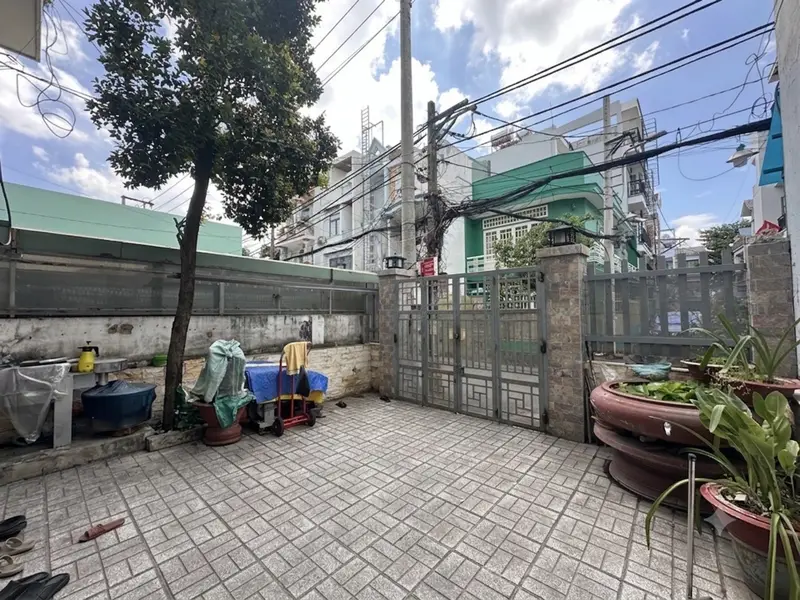 Nhà đẹp rộng thoáng tại Quang Trung Gò Vấp, hẻm xe hơi 8m... Bán nhà riêng tại An Hội Tây, Hồ Chí Minh 01