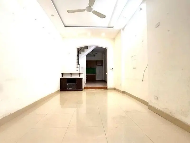 🍁SIÊU PHẨM THỊNH HÀO Ô TÔ TRÁCH - KHU PHÂN LÔ - GARA Ô TÔ -... Bán nhà riêng tại Đống Đa, Hà Nội 01