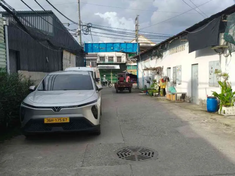 Bán nhà riêng 2 tầng, hẻm xe hơi, Phạm Thị Giây, 5.x tỷ... Bán nhà riêng tại Đông Thạnh, Hồ Chí Minh 01