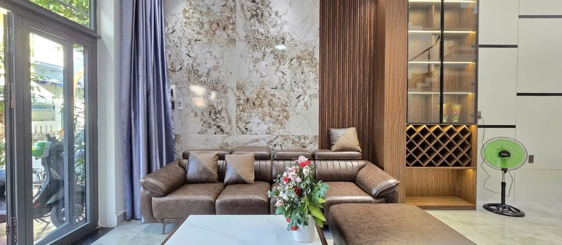 Nhà mặt phố 3 tầng gần biển, tiềm năng kinh doanh đỉnh tại Hòa Khánh... Bán nhà mặt phố tại Hòa Khánh, Đà Nẵng 01