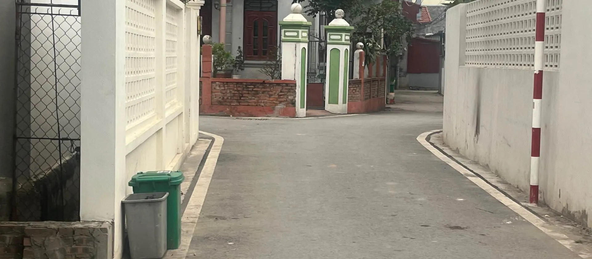 Đất hiếm ngay gần QL17 , ô tô đỗ đất, trước đất hai ô tô tránh... Bán đất tại Yên Mỹ, Hưng Yên 01