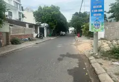 BÁN ĐẤT TẶNG NHÀ 2 MẶT TIỀN MỸ KHÊ 5.

VỊ TRÍ ĐẮT ĐỊA - LÔ ĐẤT LỚN XÂY KHÁCH SẠN, CĂN HỘ.

💥💥💥... Bán nhà mặt phố tại An Hải, Đà Nẵng 05