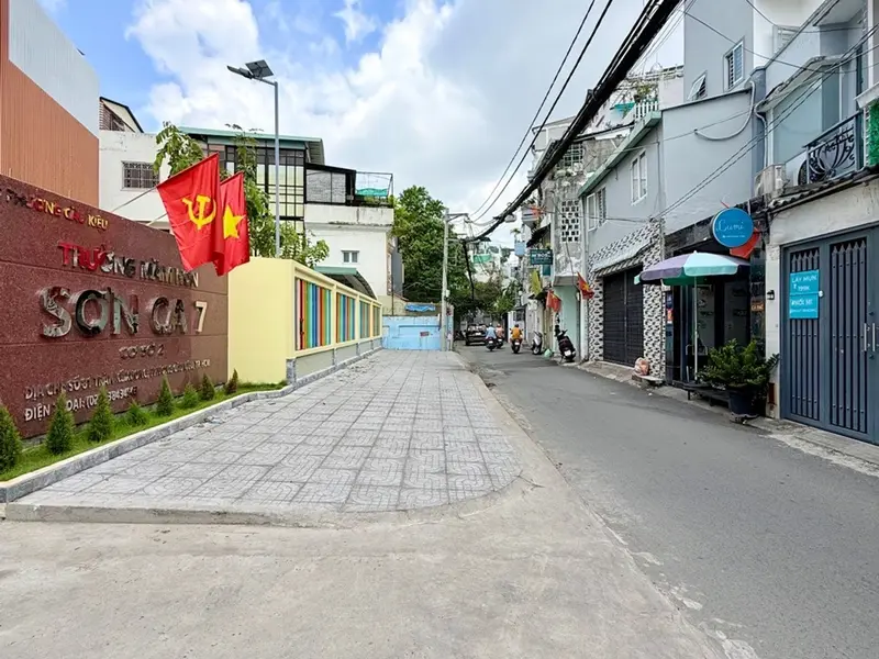 MẶT TIỀN KINH DOANH PHÚ NHUẬN • KHU VIP PHAN ĐĂNG LƯU – PHAN XÍCH LONG... Bán nhà mặt phố tại Cầu Kiệu, Hồ Chí Minh 01