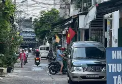 NGAY NGÃ TƯ 4 XÃ - SÁT CHỢ 4 XÃ - HƯƠNG LỘ 2... Bán nhà riêng tại Bình Trị Đông, Hồ Chí Minh 02