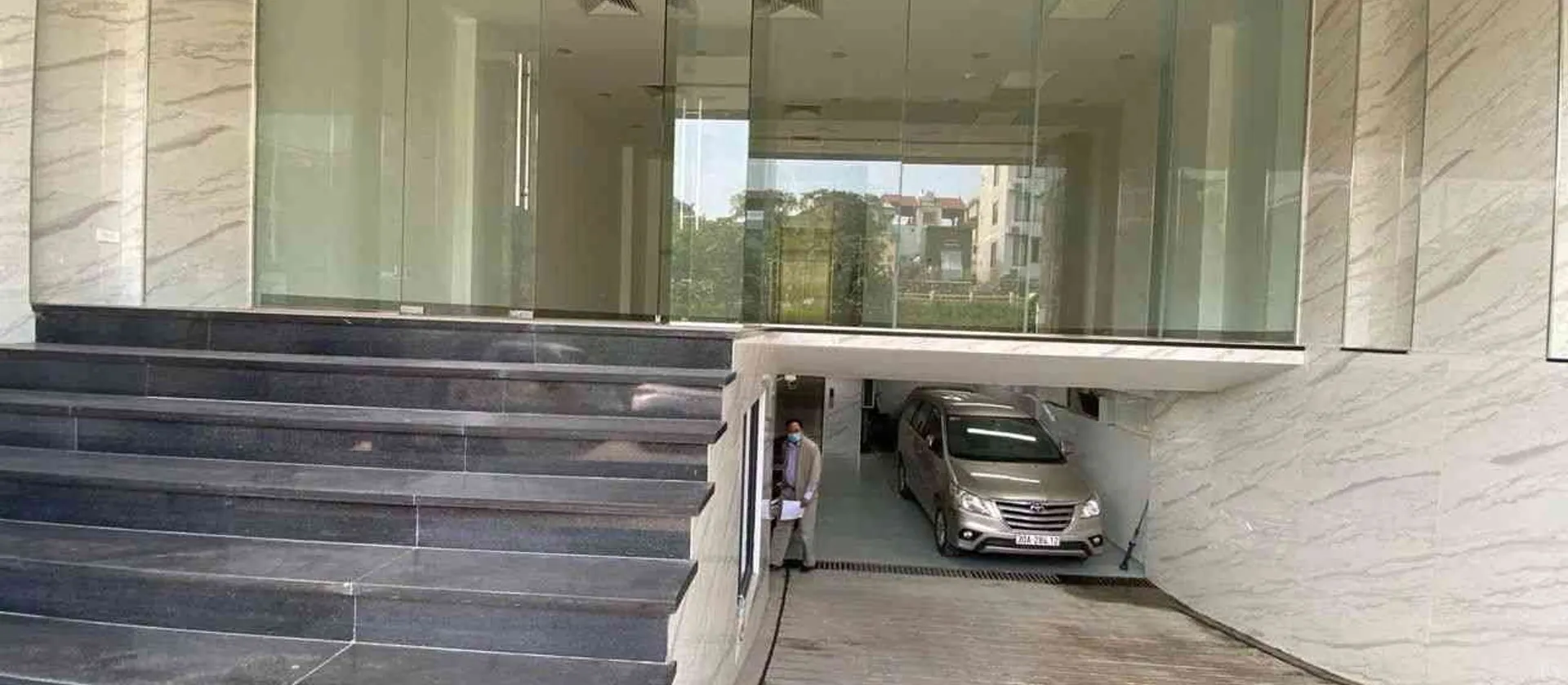 Nhà mặt phố - 123.3m² - Tây Hồ, Hà Nội - 89 tỷ... Bán nhà mặt phố tại Tây Hồ, Hà Nội 01