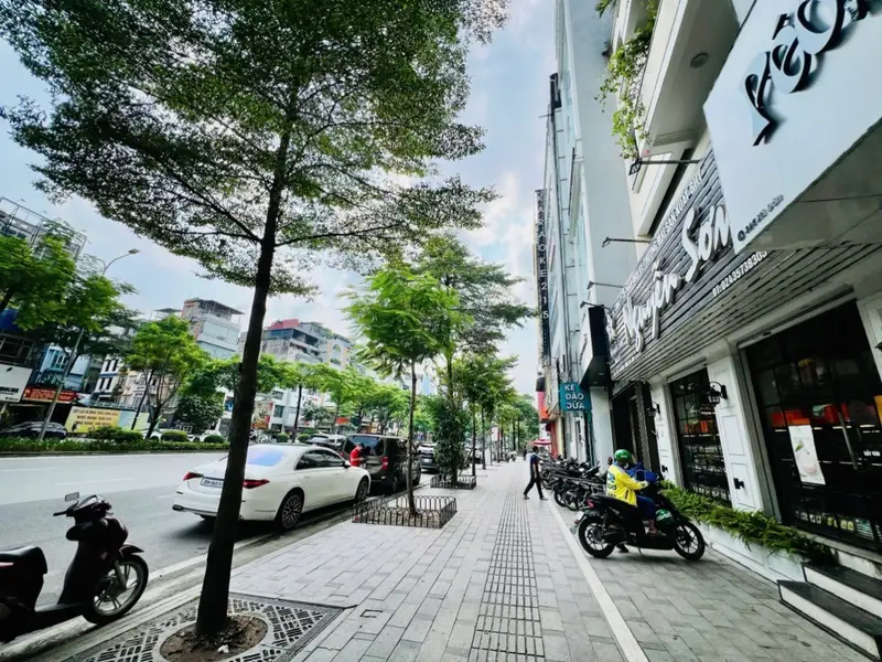 BÁN NHÀ MẶT PHỐ XÃ ĐÀN - ĐƯỜNG RỘNG 40M - Ô TÔ DỪNG ĐỖ VỈA HÈ ĐÁ BÓNG - QH ỔN ĐỊNH SẴN DÒNG TIỀN.... Bán nhà mặt phố tại Văn Miếu - Quốc Tử Giám, Hà Nội 01