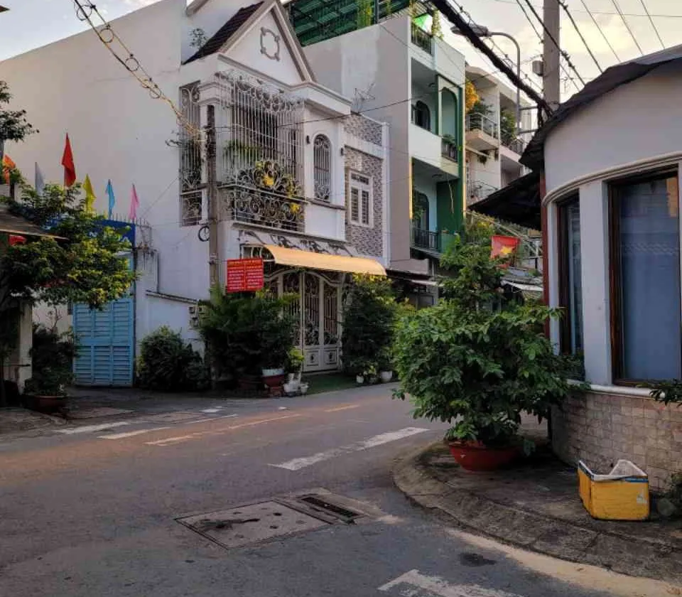 Nhà riêng 2 tầng tại phường An Hội Tây với thiết kế tiện nghi và vị trí thuận lợi... Bán nhà riêng tại An Hội Tây, Hồ Chí Minh 01