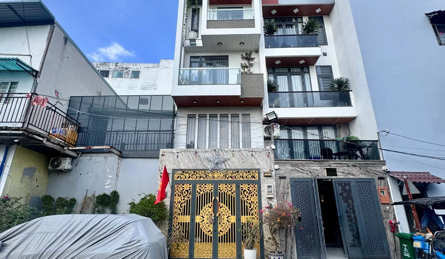 MÃ SỐ 708 Nhà thang máy. – PHAN HUY ÍCH, AN HỘI TÂY

🏠 Nhà 5 tầng, hẻm xe tải 10m, cách Kênh Tham... Bán nhà riêng tại An Hội Tây, Hồ Chí Minh 01