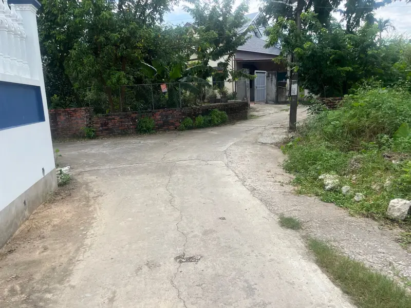 Cần tiền cắt lỗ bán gấp2 tầng lô góc 2 mặt thoáng tại xã Xuân Cẩm, diện tích 233m², giá nhỉnh 2tỷxy... Bán nhà riêng tại Xuân Cẩm, Bắc Ninh 01