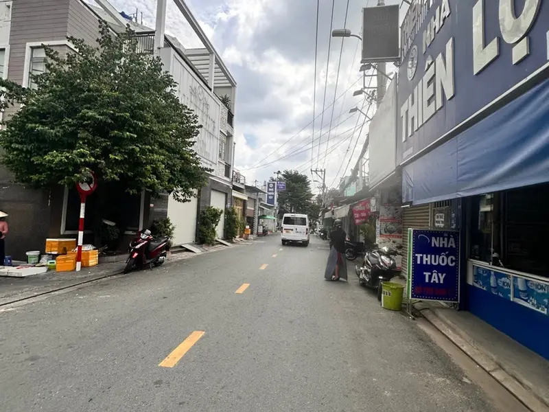 🏡NHÀ MẶT TIỀN 10m-TRUNG MỸ TÂY Q12- 180m2- 11,2 tỷ... Bán nhà mặt phố tại Trung Mỹ Tây, Hồ Chí Minh 01