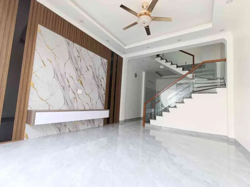 Nhà ba tầng kiên cố tại khu vực Dã Tượng, Lung Hưng Đạo, Dương Kinh... Bán nhà riêng tại Hưng Đạo, Hải Phòng 01