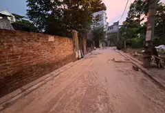 Cơ hội hiếm sở hữu đất đẹp mặt tiền rộng, xe 7 chỗ vào đất, gần hồ tại Ngọc Thụy giá tốt... Bán đất tại Bồ Đề, Hà Nội 05