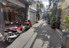 Cần bán gấp nhà còn mới 4 tầng btct, nở hậu 3.8m, sân thượng, ban công. Hxh đậu ngay cửa. PL chuẩn... Bán nhà riêng tại Tân Sơn Hòa, Hồ Chí Minh 02