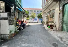 Nhà 4 lầu, đầy đủ tiện nghi, hẻm ô tô tại Phan Xích Long, PN. Khu vực sầm uất, KD buôn bán tấp nập... Bán nhà riêng tại Cầu Kiệu, Hồ Chí Minh 02