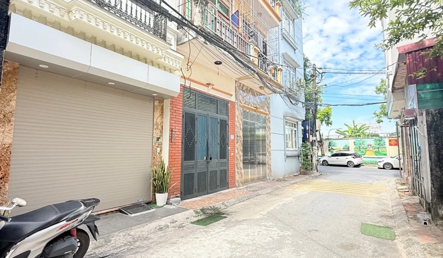 Bán nhà 5 tầng diện tích 56m2 tại Phường Long Biên, Hà Nội, giá hợp lý... Bán nhà riêng tại Long Biên, Hà Nội 01