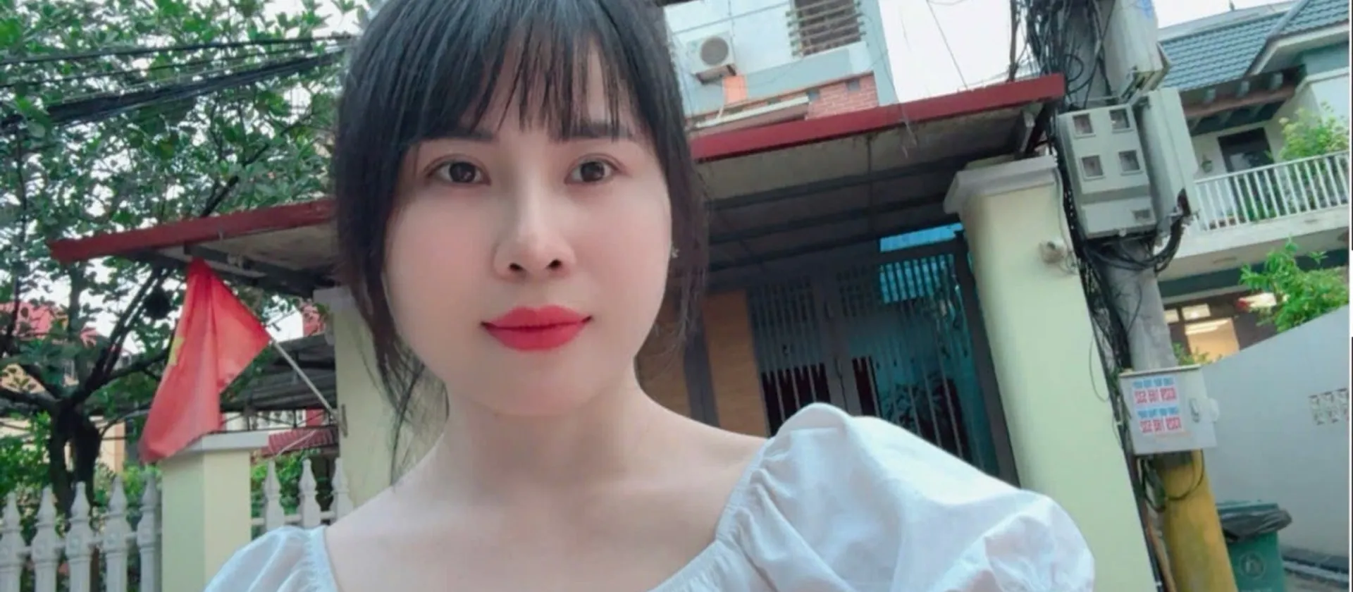 NHÀ 3 TẦNG – MẶT ĐƯỜNG CHÍNH THÔN – Ô TÔ VÀO SÂN – 101,2M² FULL THỔ – GIÁ 12 TỶ 🔥
📍 Vị trí: 101.2... Bán nhà mặt phố tại Thiên Lộc, Hà Nội 01