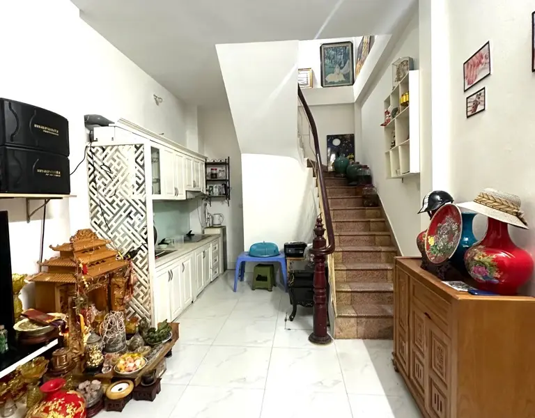 Nhà 5 tầng mặt tiền rộng tại phường Đào Tấn, phù hợp kinh doanh và cho thuê phòng khép kín... Bán owner_side tại Ba Đình, Hà Nội 01