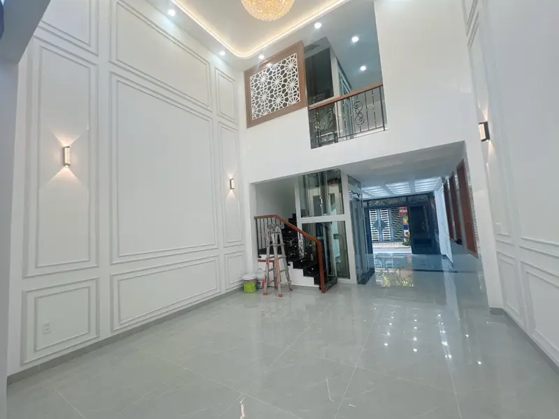 🔥 THANG MÁY – DÒNG TIỀN 40TR/THÁNG – CHỈ 12.5 TỶ 🔥
🏡 70m² • 1 trệt lửng 3 lầu • 6PN • 7WC... Bán nhà riêng tại Hiệp Bình, Hồ Chí Minh 01
