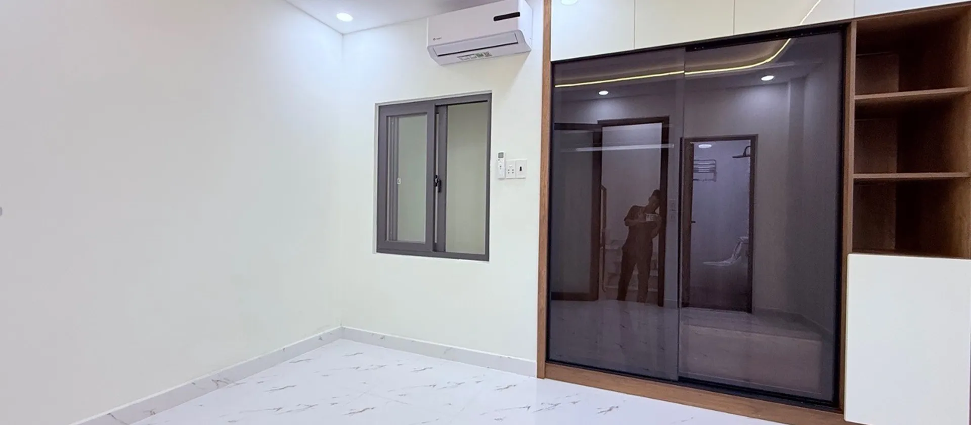 🚨 SIÊU PHẨM NHÀ LIỀN KỀ – 4 TẦNG – HẺM XE HƠI HÌNH BÀN CỜ 🚨
💰 Giá chỉ: 7,45 TỶ... Bán nhà riêng tại Tân Sơn, Hồ Chí Minh 01