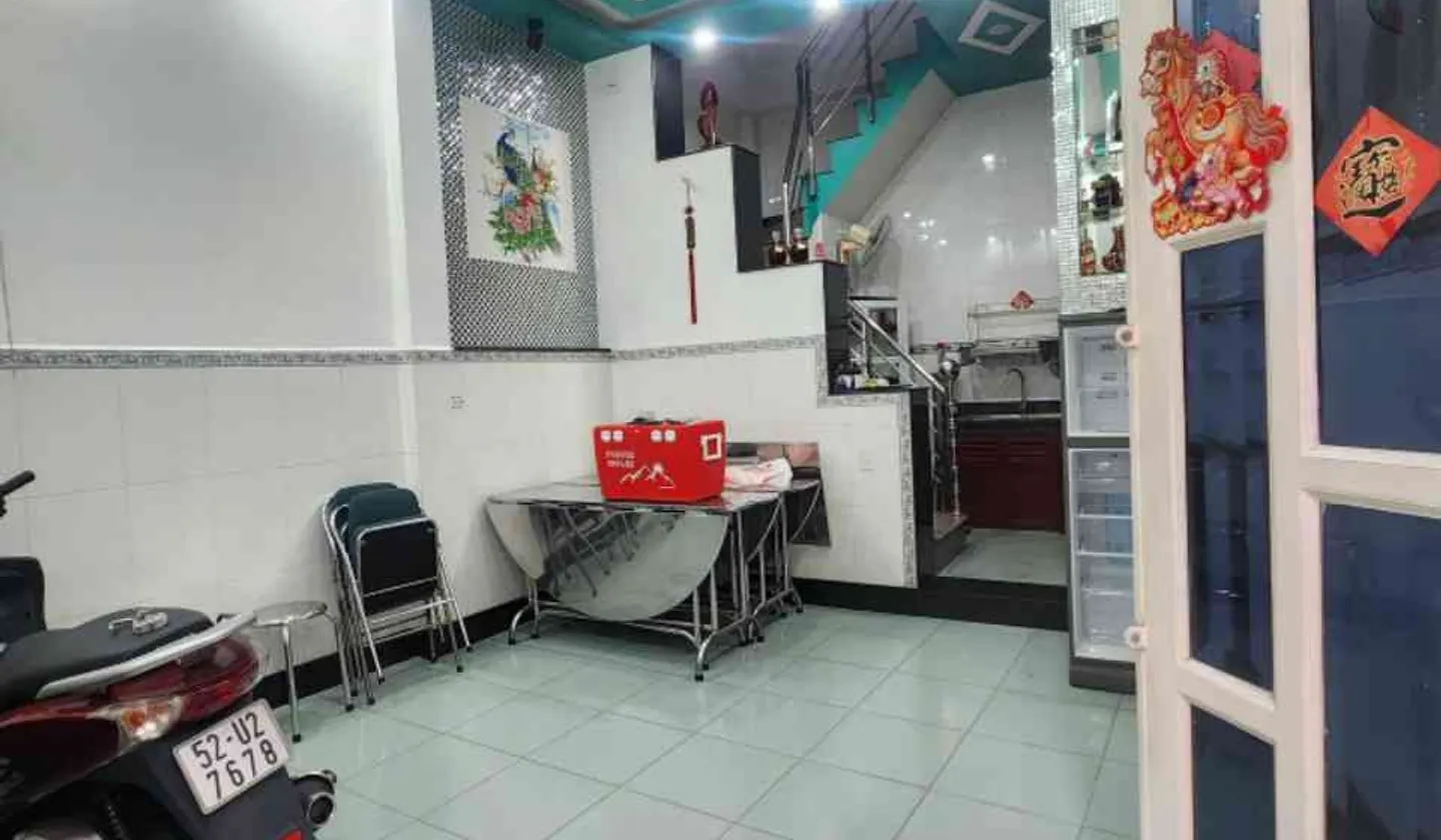 Cơ hội hiếm có nhà 4 tầng view toàn TP ngay Lý Thái Tổ giảm 200 triệu... Bán nhà riêng tại Vườn Lài, Hồ Chí Minh 01