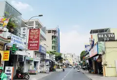 Đang cho thuê khoán chdv có 8pn, thu nhập gần 20tr. Nhà sạch đẹp, sân để xe, khu vực an ninh lịchsự... Bán nhà riêng tại Bình Lợi Trung, Hồ Chí Minh 01