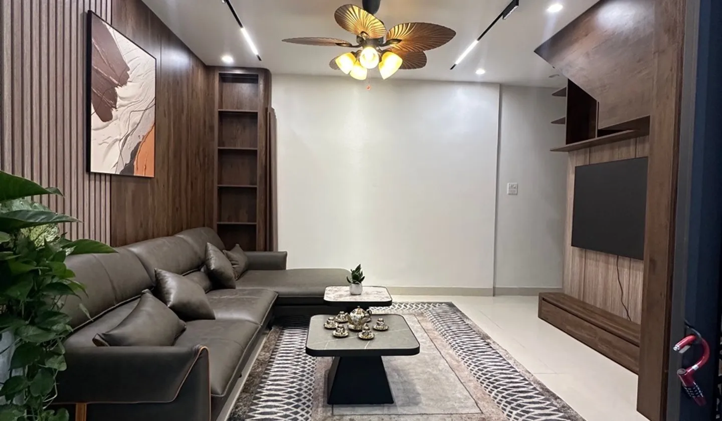 Đại La - hơn 9 tỷ - 6 Tầng Thang Máy - vài mét ra Ô TÔ... Bán nhà riêng tại Tương Mai, Hà Nội 01
