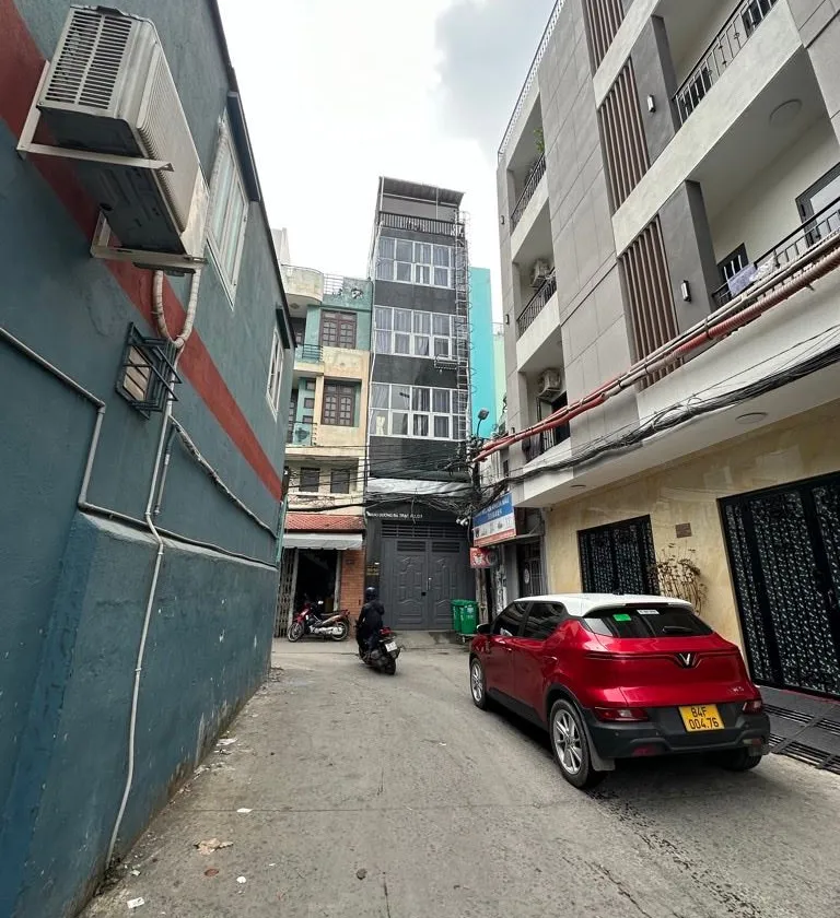 Bán nhà riêng 5 tầng tại phường Dạ Nam, diện tích 122m2, thang máy, thu nhập cho thuê ổn định... Bán nhà riêng tại Chánh Hưng, Hồ Chí Minh 01